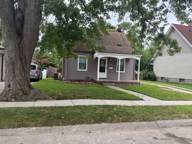 Foto del edificio - 3 Bedroom, 1 Bath Home Move-In Ready! Sec....