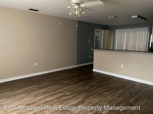 Building Photo - 3 br, 2 bath House - 226 Michigan Ave