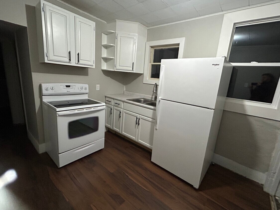 Kitchen- subway tile backsplash is being finished now! - 1217 9th St