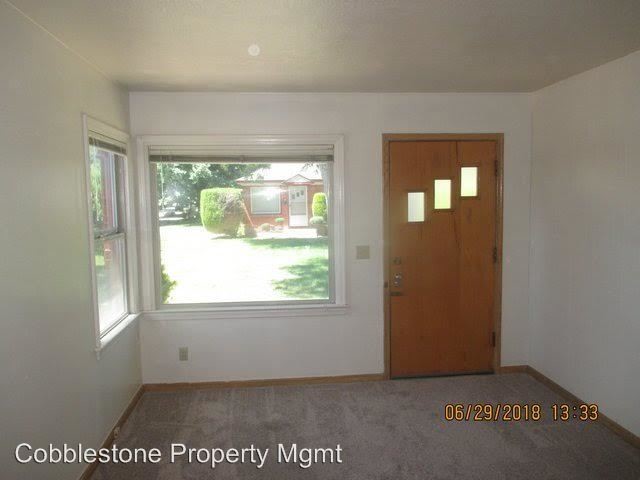 Building Photo - 1 br, 1 bath Apartment - 2710 W Bannock