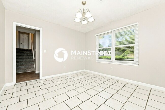 Foto del edificio - 3 Bedroom Pet-Friendly Home in Snellville, GA with Main Street Renewal