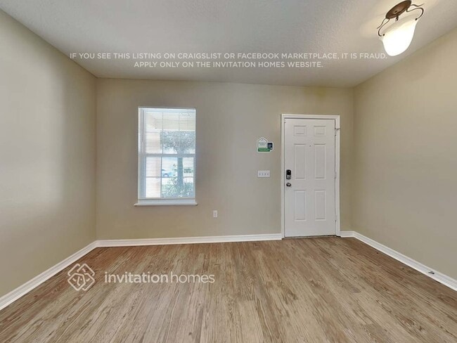 Building Photo - 6914 Glenbrook Dr