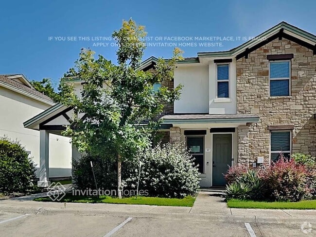 Building Photo - 179 Holly St