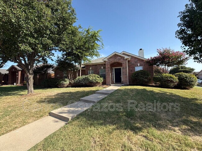 Building Photo - 12462 Ridgetop Cir