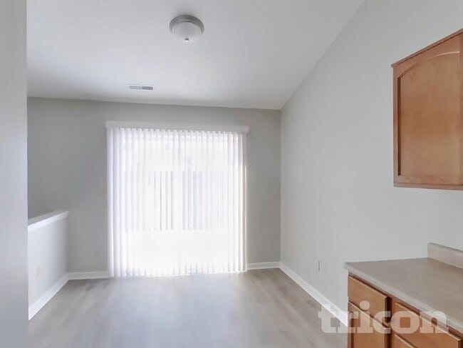 Foto del edificio - 11611 Tucker Ct