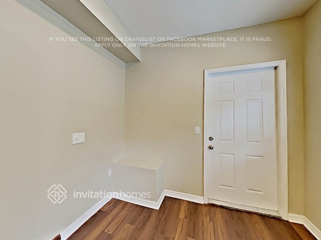 Foto del edificio - 807 35th St W
