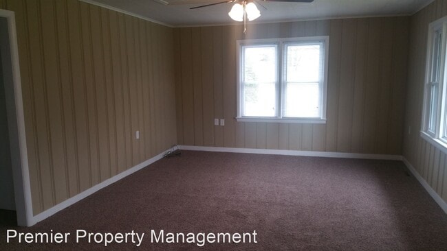 Building Photo - 2 br, 1 bath House - 808 S. Rolla St