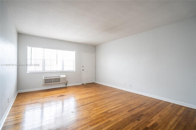 Building Photo - 330 84th St