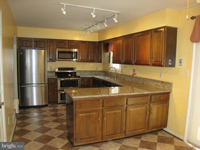 Foto del edificio - 4535 Sawgrass Ct