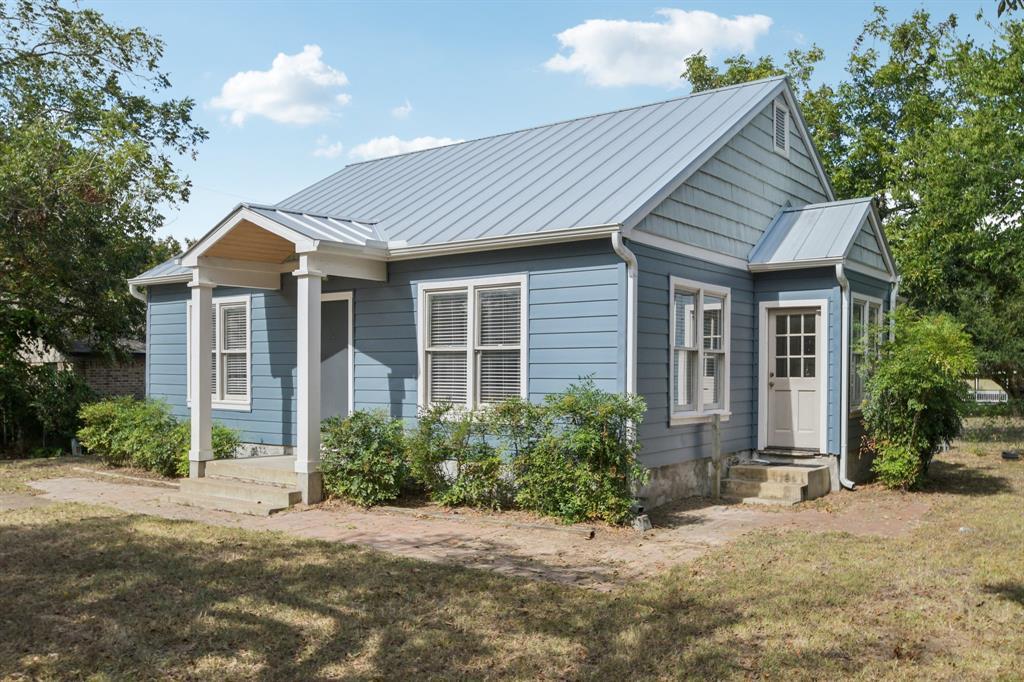 Foto principal - 308 Taylor Rd