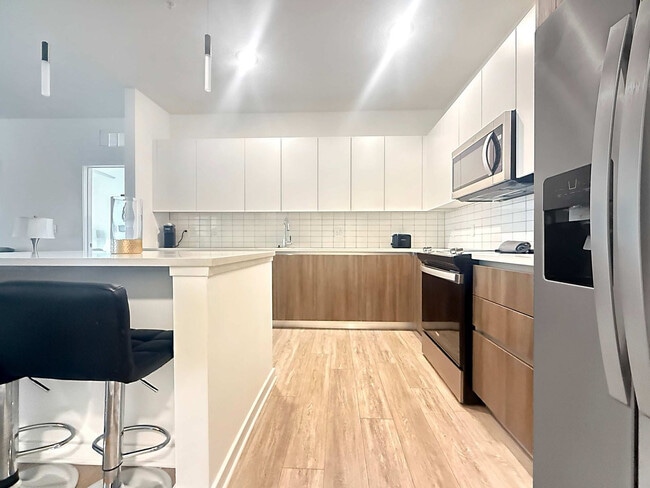 Building Photo - 5460 122nd Cir E