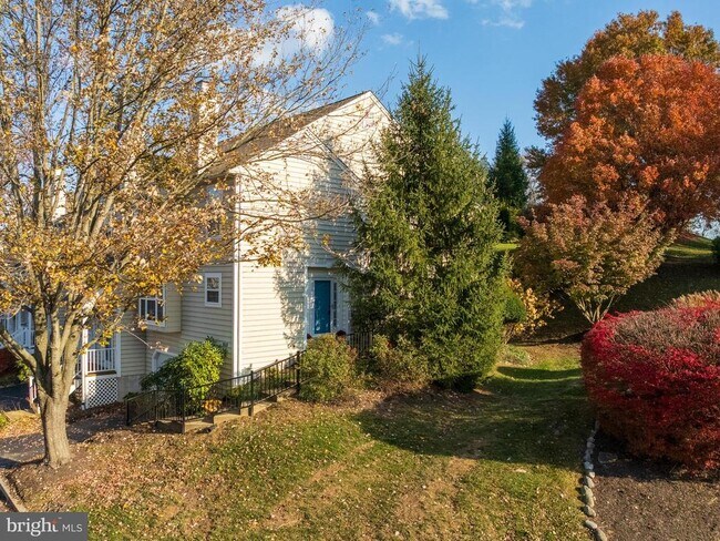 Building Photo - 913 Harbour Ridge Ln