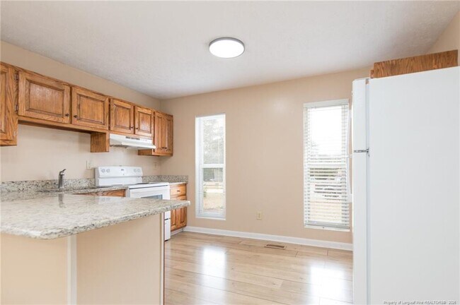 Foto del edificio - 100 Lewiston Ct