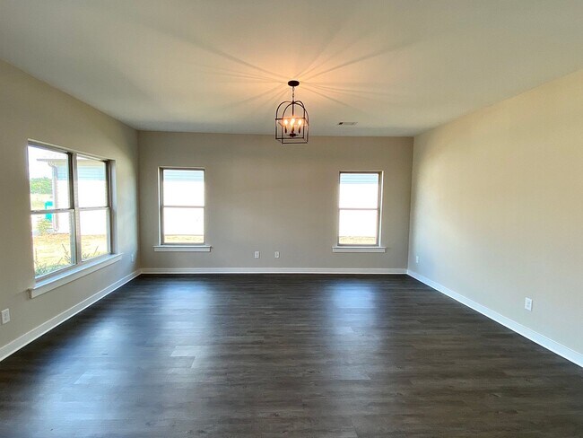 Foto del edificio - Home for Rent in Tuscaloosa, AL.... Coming Soon!!