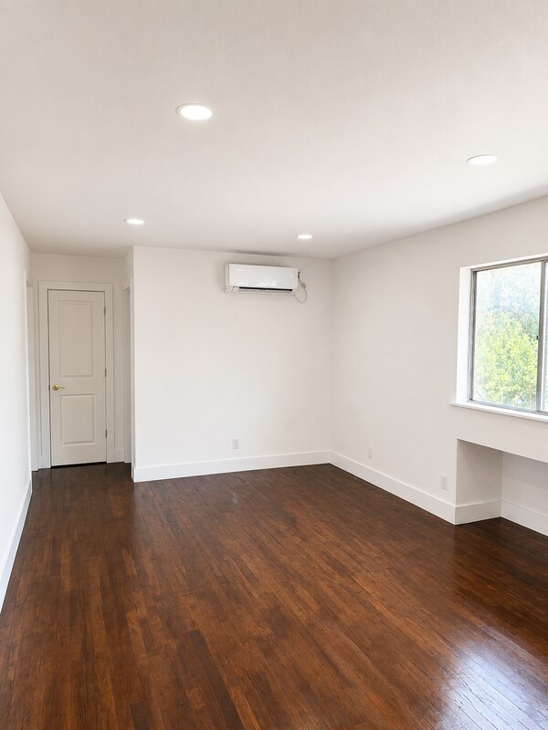 Foto del edificio - 2712 Oakcliff St