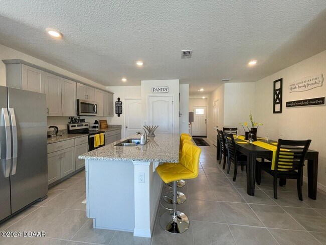 Building Photo - 17 Bella Oaks Dr