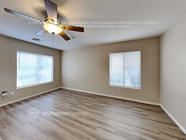 Foto del edificio - 12425 W Sweetwater Ave