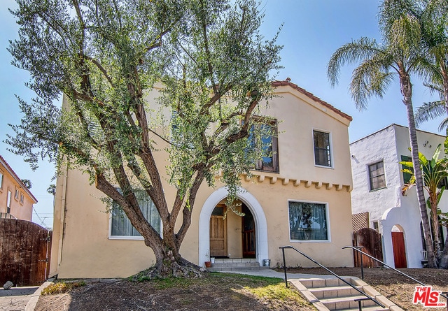 Building Photo - 531 N Orange Dr