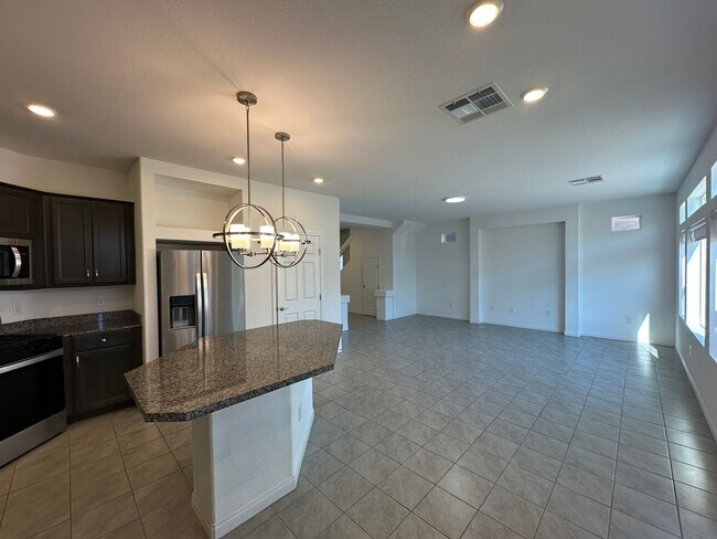 Foto del edificio - Robindale & Westwind