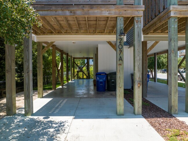 Foto del edificio - 207 A Bridgeview Court