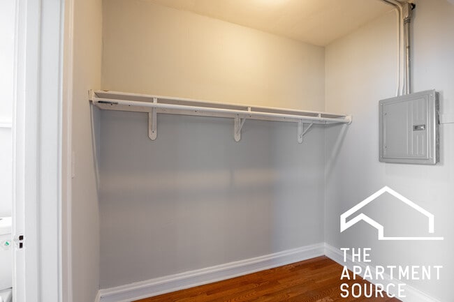 Foto del edificio - 4546 N Damen Ave