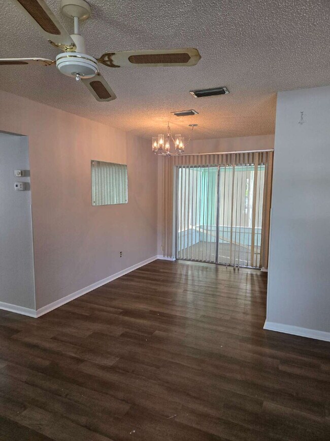 Foto del edificio - "Charming 2-Bed
