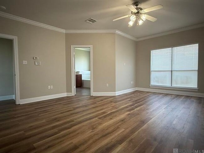 Building Photo - 41206 Colonial Dr