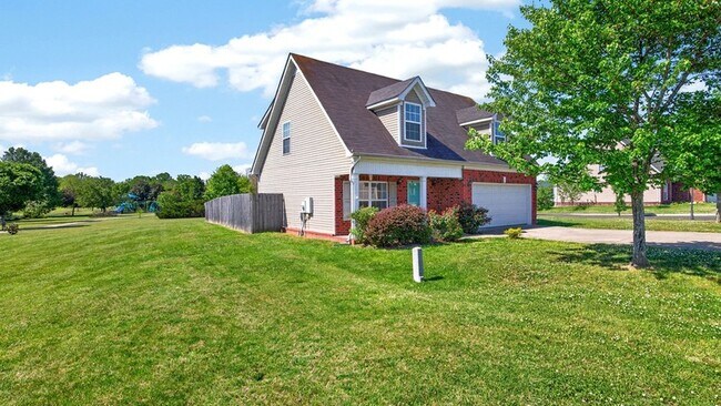 Foto del edificio - 4041 Sequoia Trail