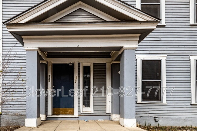 Foto del edificio - 723 E Euclid Ave