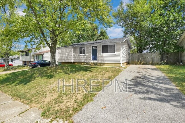 Building Photo - 1648 Regents Hill Dr