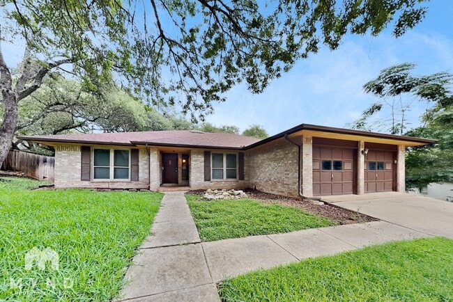 Building Photo - 15710 Fern Ridge St