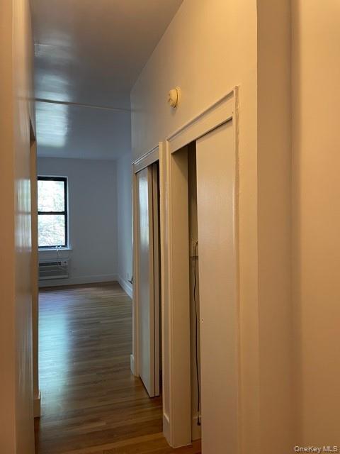 Building Photo - 413 E 82nd St