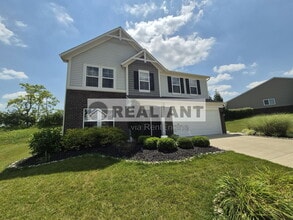Building Photo - 10513 Greenbrook Dr