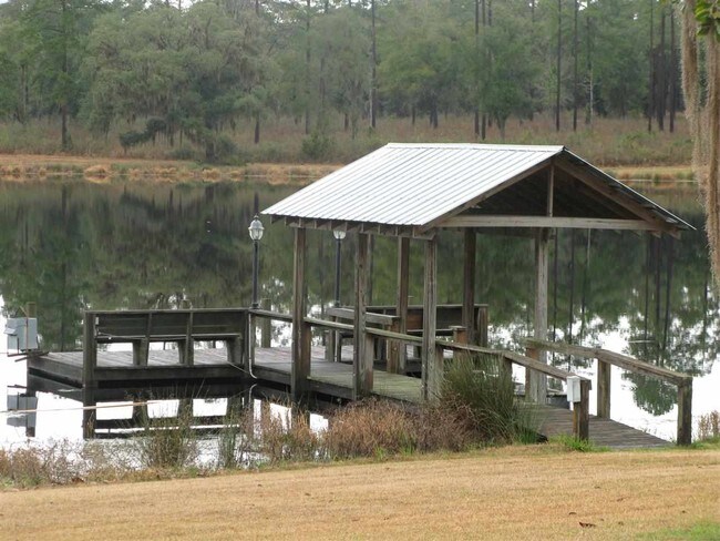 Building Photo - 10300 McCracken Rd