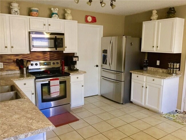 Building Photo - 5505 Ainsdale Dr