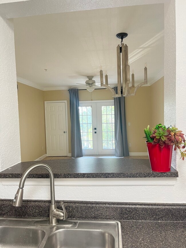 Foto del edificio - 304 E South St