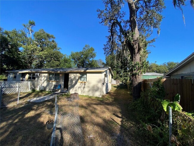 Foto del edificio - 10109 N 11th St