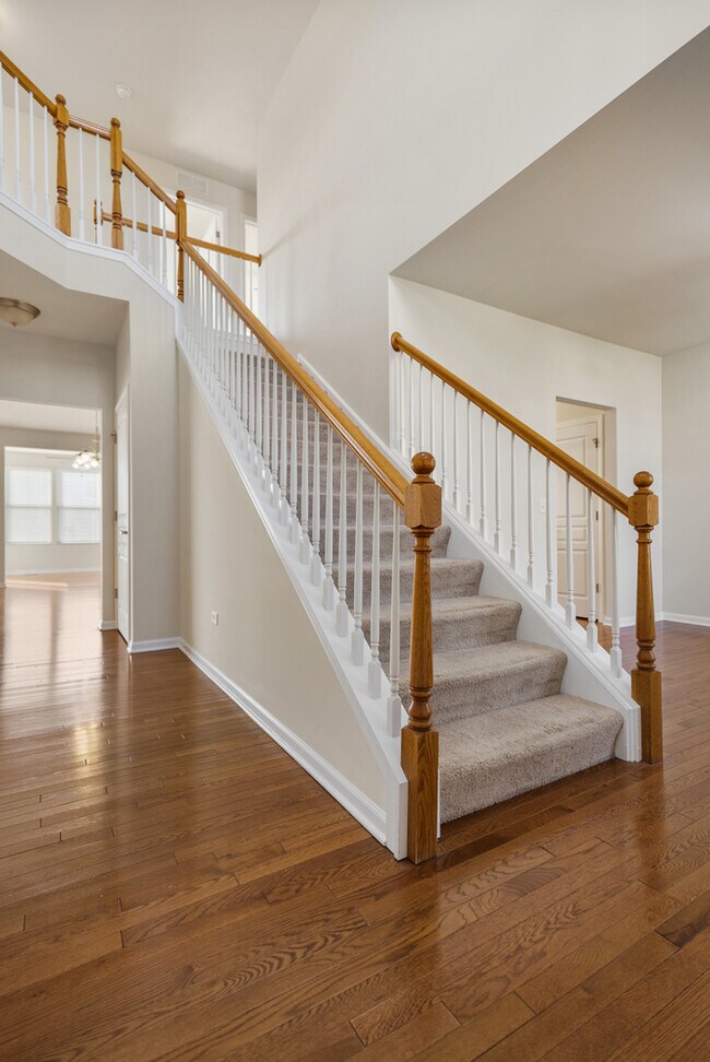 Foto del edificio - 3451 Birch Ln