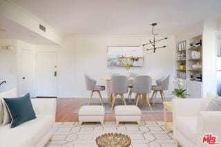 Foto del edificio - 832 Palm Ave