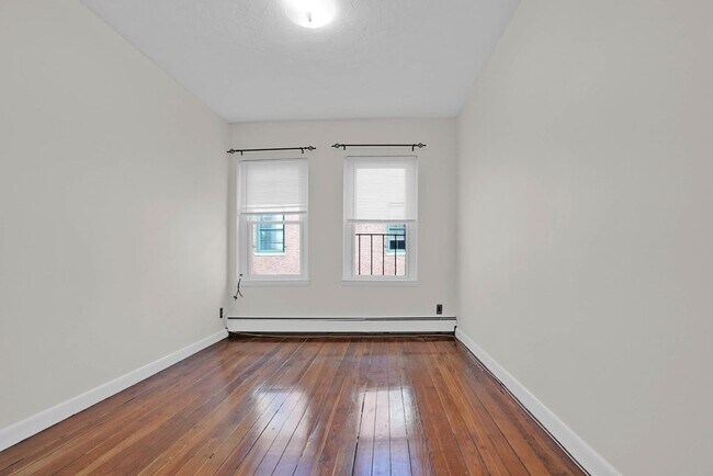 Foto del edificio - 126 Union Park St