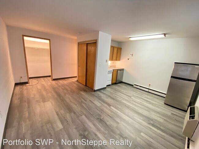 Building Photo - Studio, 1 bath Apartment - 1433-1437 Highl...