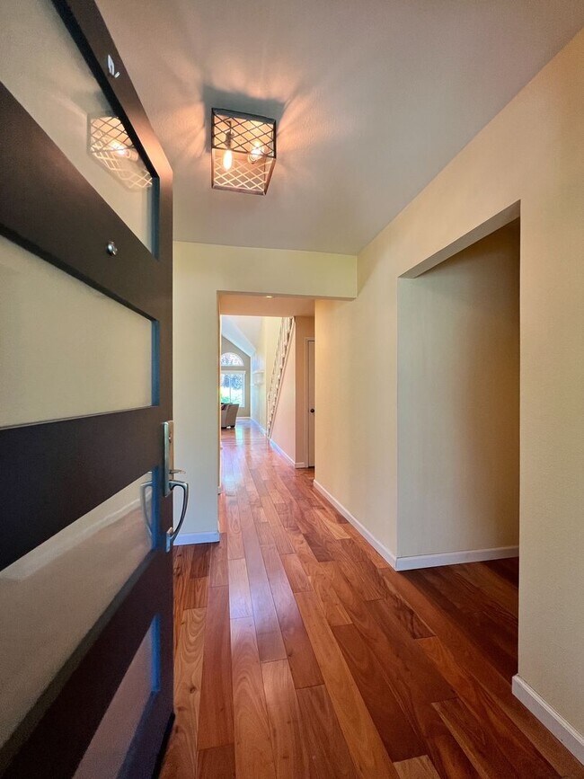 Foto del edificio - Charming Four Bedroom Home in Napa's Sough...