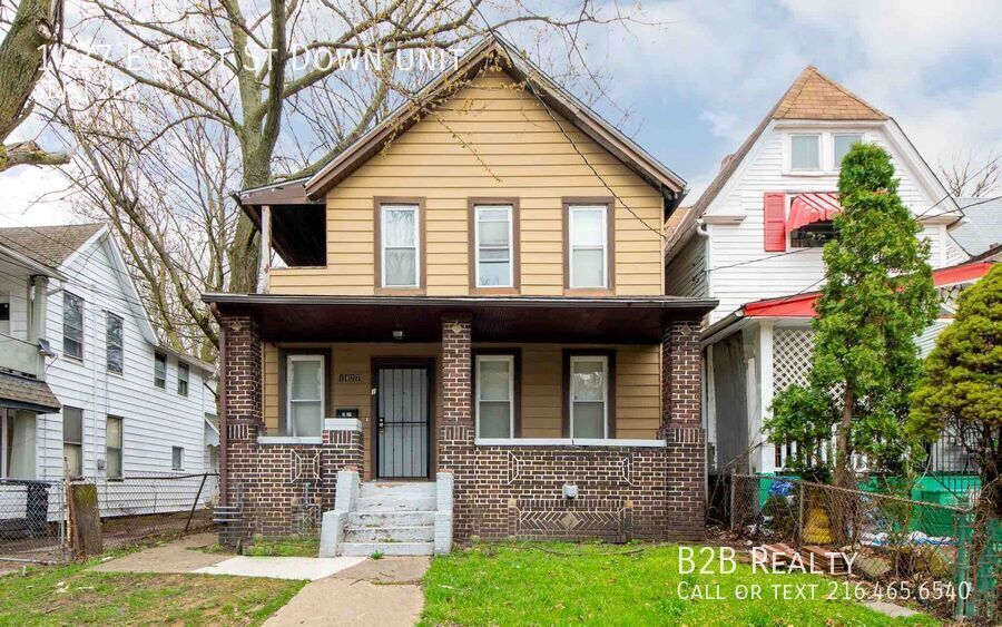 Primary Photo - 1427 E 61st St