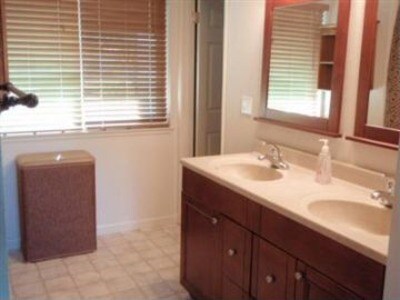 Building Photo - 2155 Pantages Cir