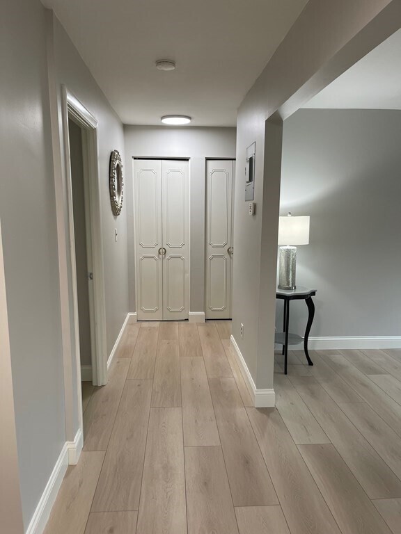 Foto del edificio - 30 Bayberry Dr