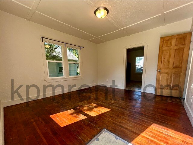 Foto del edificio - 1207 9th St NE