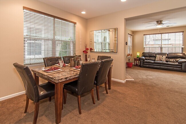 Foto del edificio - 1836 Wind Ranch Rd