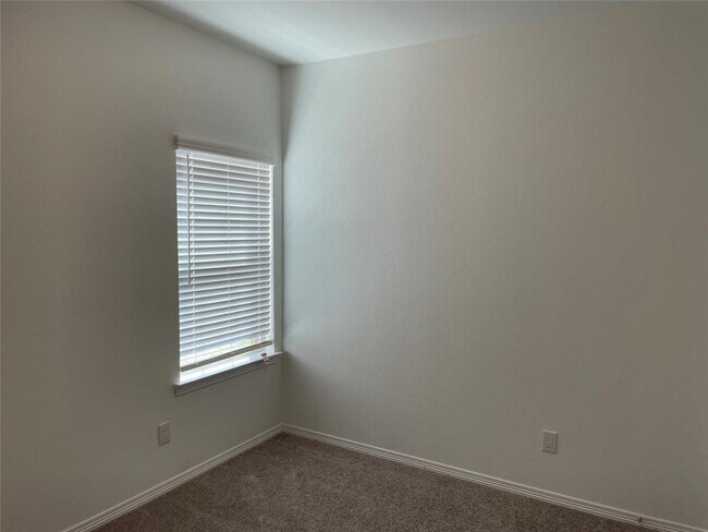 Building Photo - 25536 Northpark Palm Dr