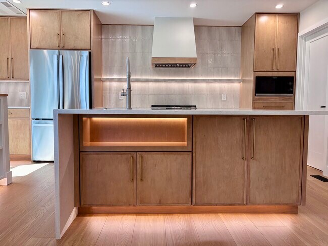 Foto del edificio - 2159 Ash St