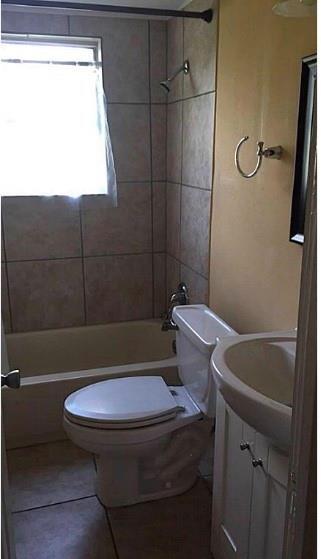 Foto del edificio - 17419 South Dr